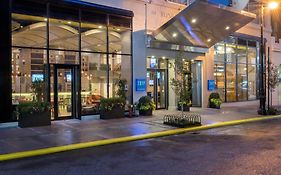Tryp Times Square South Hotel
